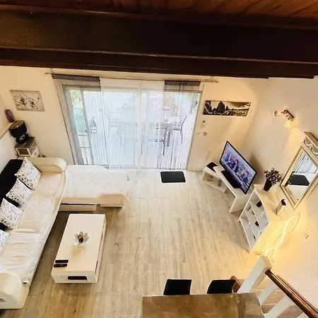T3 Boug 15 Apartmán *