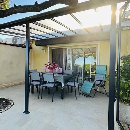 T3 Boug 15 Apartmán *