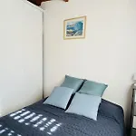 Apartman T3 Boug 15 *