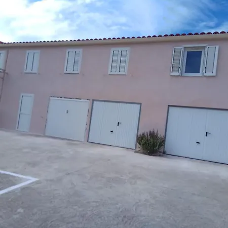 Apartment T3 Boug 15 *